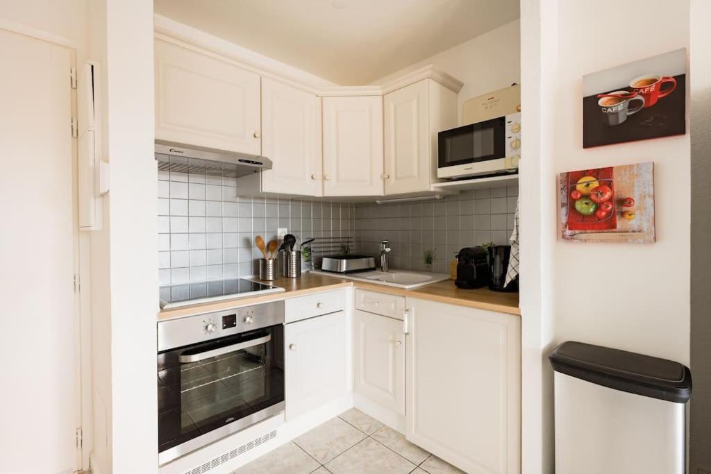 Appartement Port-frejus, 2 Pièces, Terrasse, Climatisation *