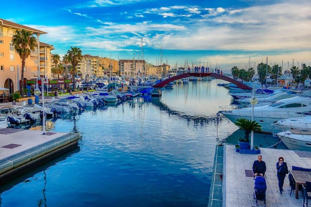 Appartement Port-frejus, 2 Pièces, Terrasse, Climatisation Fréjus