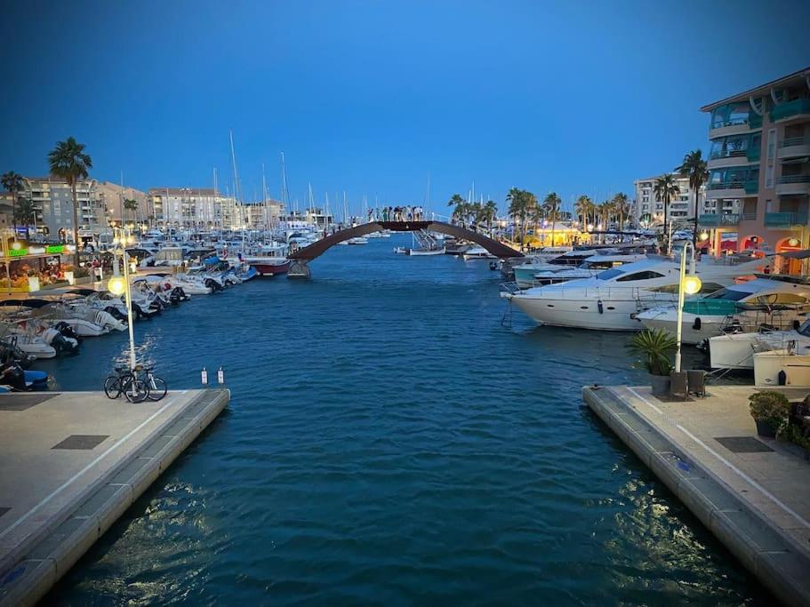 Port-frejus, 2 Pièces, Terrasse, Climatisation Appartement Fréjus